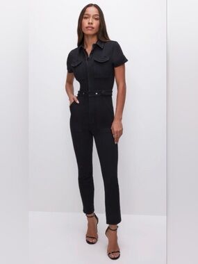Good American Black Short-Sleeve Zip Utility Jumpsuit
NEW WITH TAGS